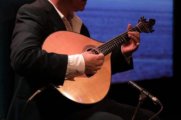 Fado autêntico ou fado turístico — como distinguir
