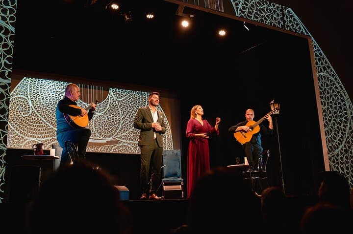 Fado in Bairro Alto — a guide to the fado vadio neighbourhood